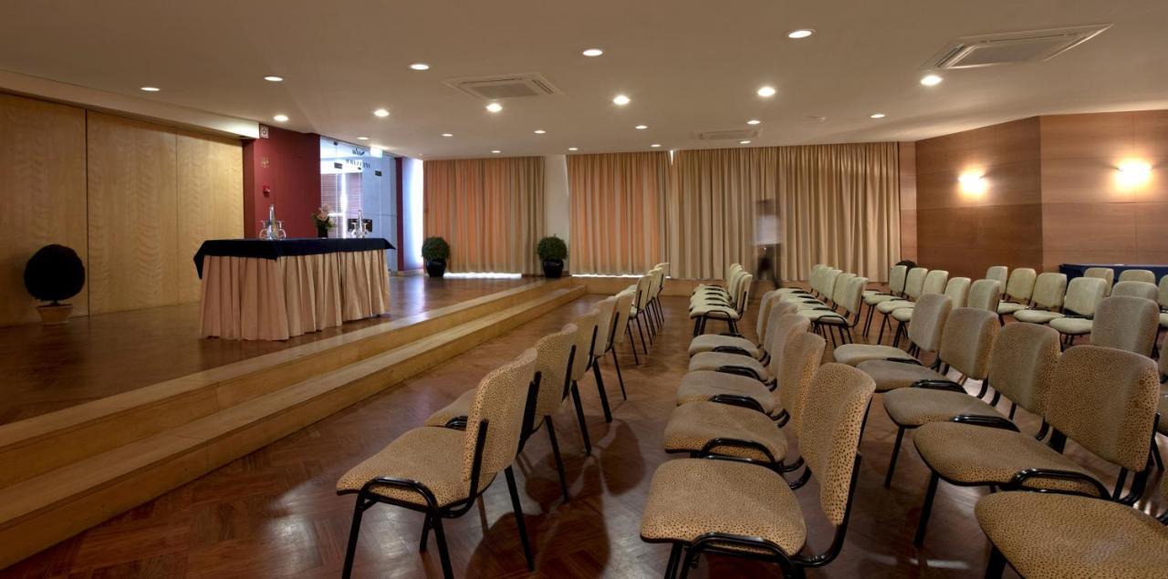 Algarve Casino Hotel Portimao Luaran gambar The conference room