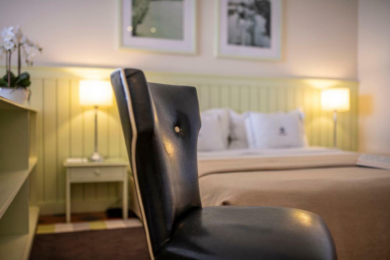 Algarve Casino Hotel Portimao Luaran gambar A bedroom at the hotel